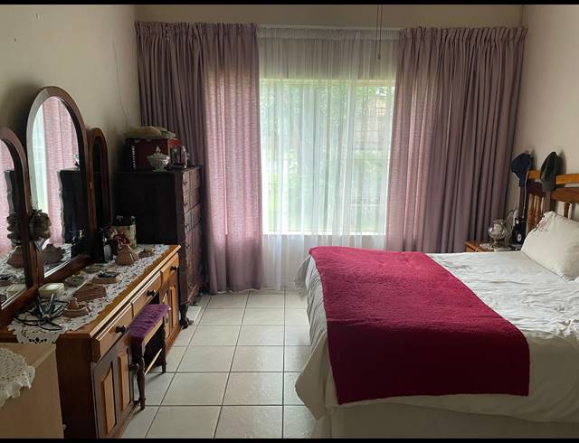 4 BEDROOM HOUSE FOR SALE IN SAFARI GARDENS